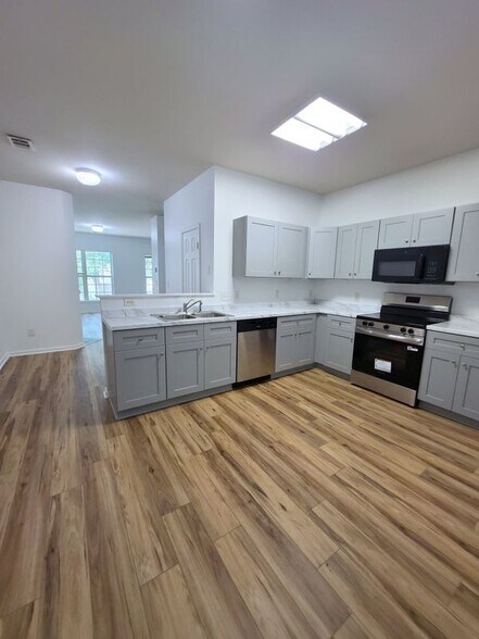 Building Photo - 2179 Dillard Crossing
