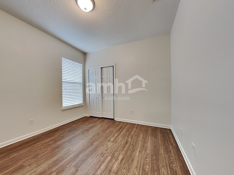 Building Photo - 4622 Glendas Meadow Dr