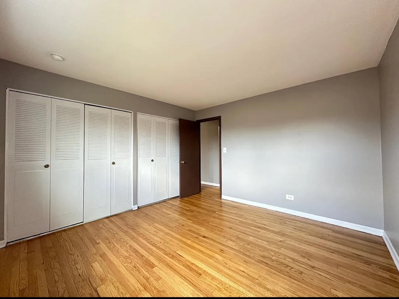 Building Photo - 430 W Stevens Dr