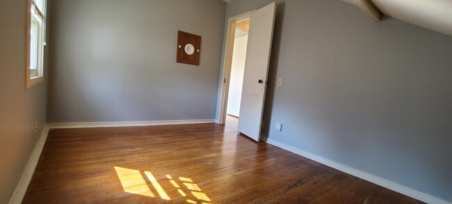 Building Photo - 1545 N Market St