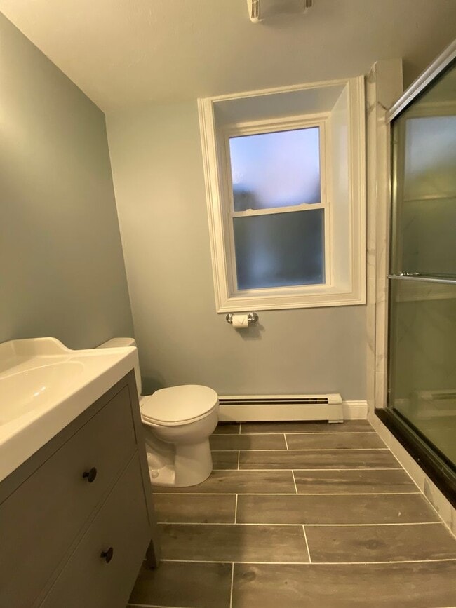 Building Photo - Gut Renovated Garden Level 4 Bed/2 Bath on Kelton St in Allston