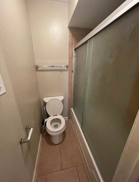 Building Photo - 12507 Ashford Meadow Dr