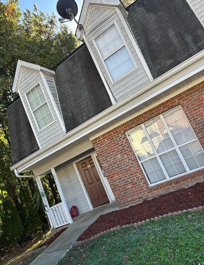 Building Photo - 8547 Westchester Dr