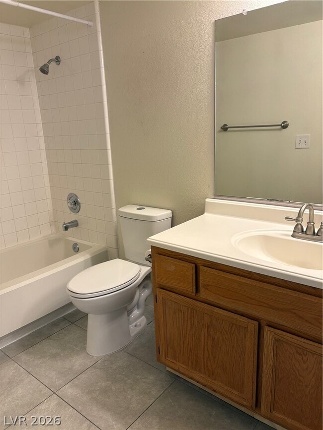 Building Photo - 5608 Red Bluff Dr