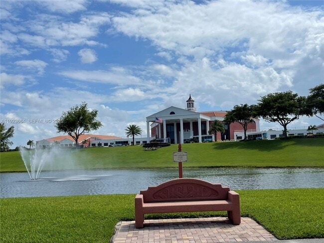 Building Photo - 119 Tilford F