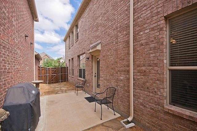 Building Photo - 859 Llano Dr