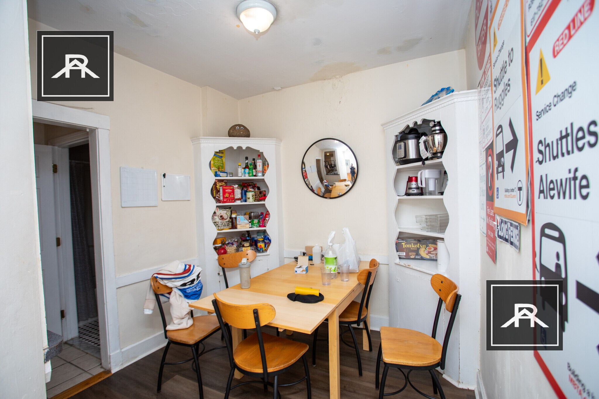 Building Photo - 316 St Paul St