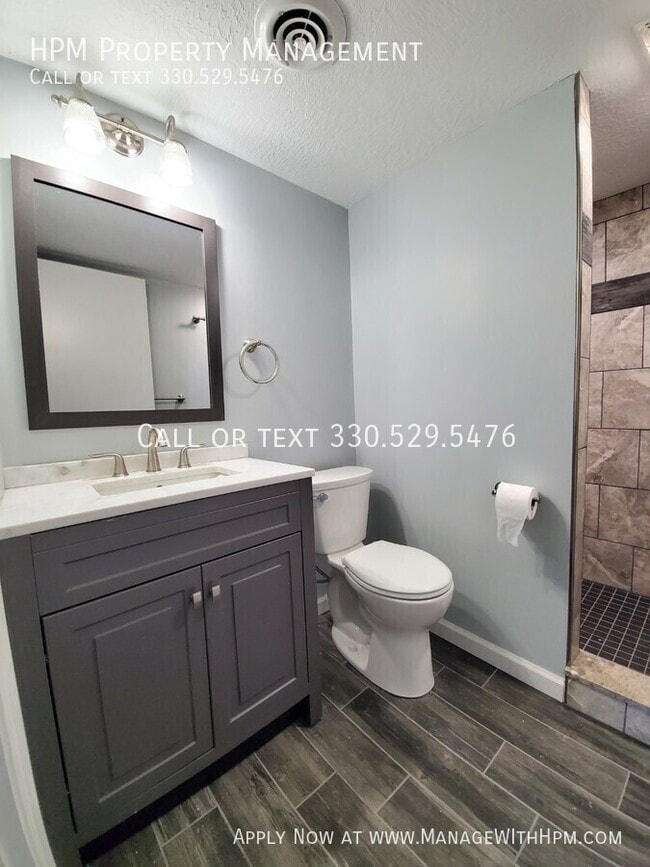 Building Photo - 2513 Zircon St NE