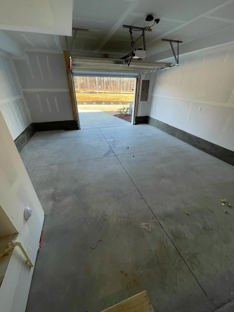 Building Photo - Room in Townhome on Southern Magnolia Dr