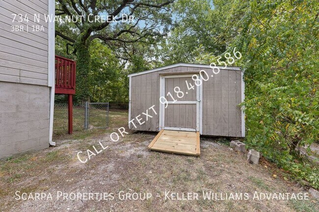 Building Photo - 734 N Walnut Creek Dr