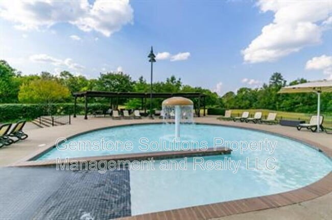 Building Photo - 2079 Tollgate Blvd