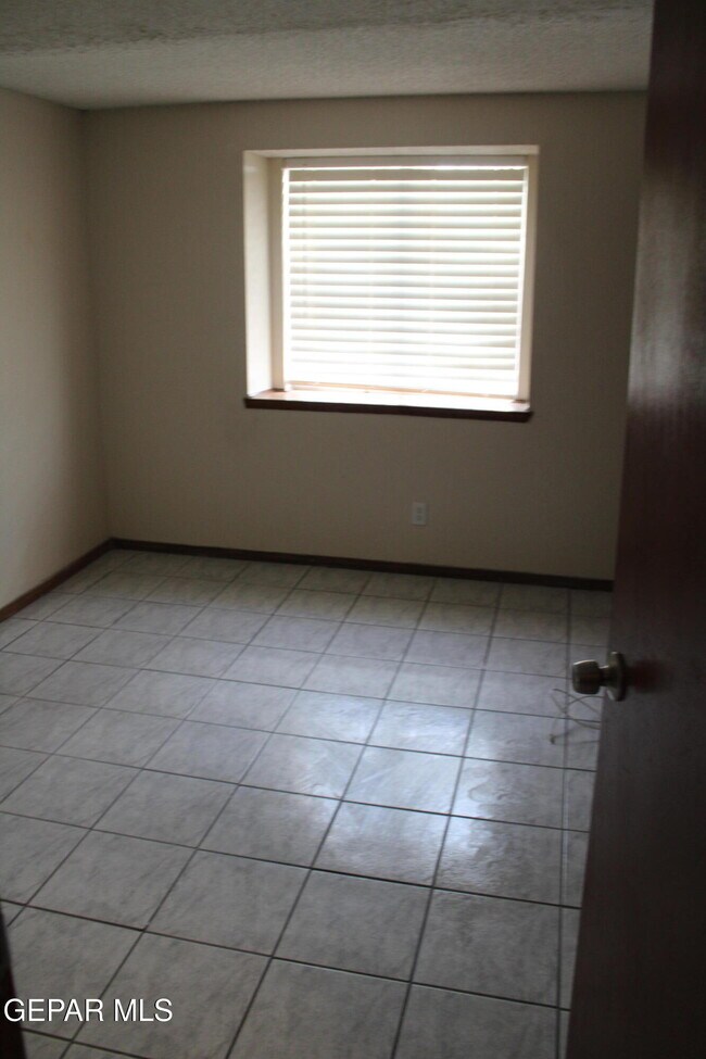 Building Photo - 1740 Sammy Davis Pl