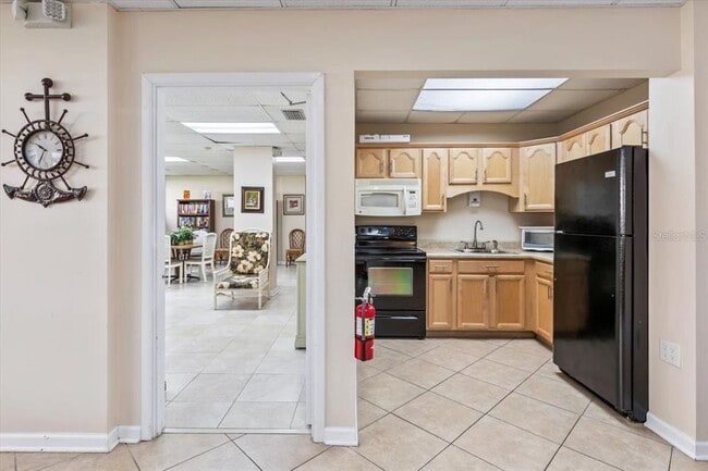 Building Photo - 1415 Ocean Shore Blvd