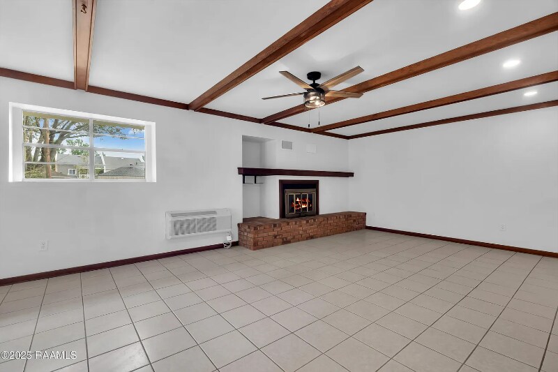 Building Photo - 309 S Wakefield Dr