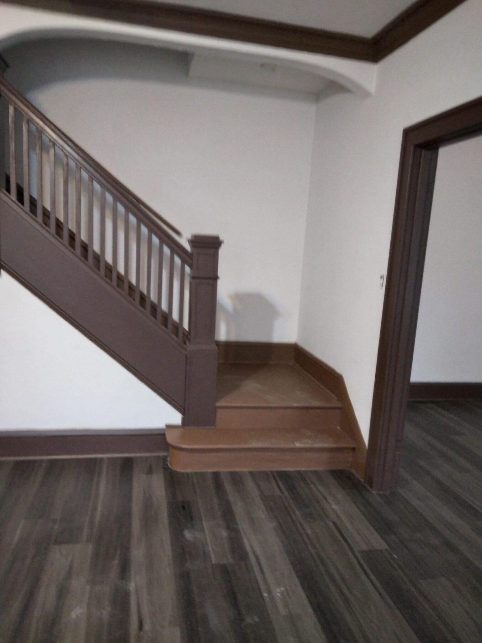 Building Photo - 632 W Prospect Ave