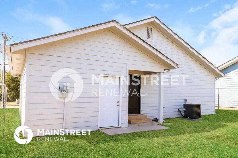 Building Photo - 3520 Garrett St