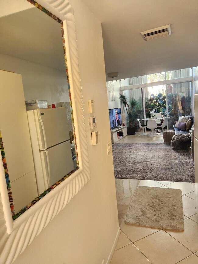 Building Photo - 3589 S Ocean Blvd