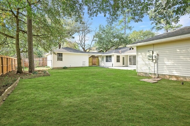 Building Photo - 27210 Wells Ln