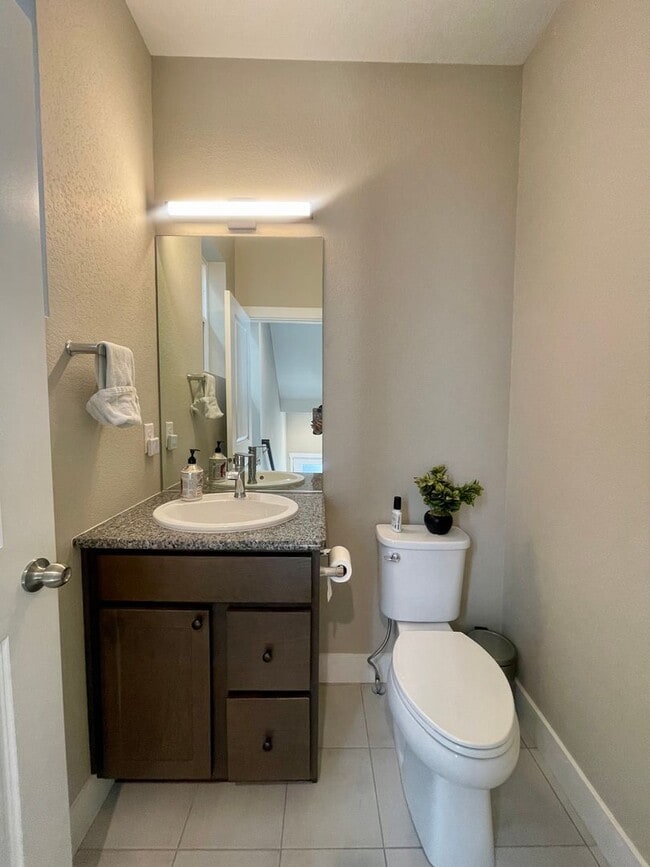 Building Photo - Wolf Ranch 3 Bedroom home