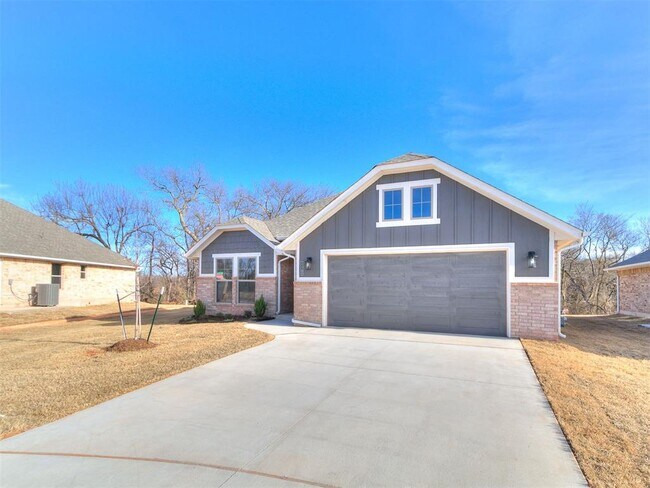 Building Photo - 12200 Rockbed Dr