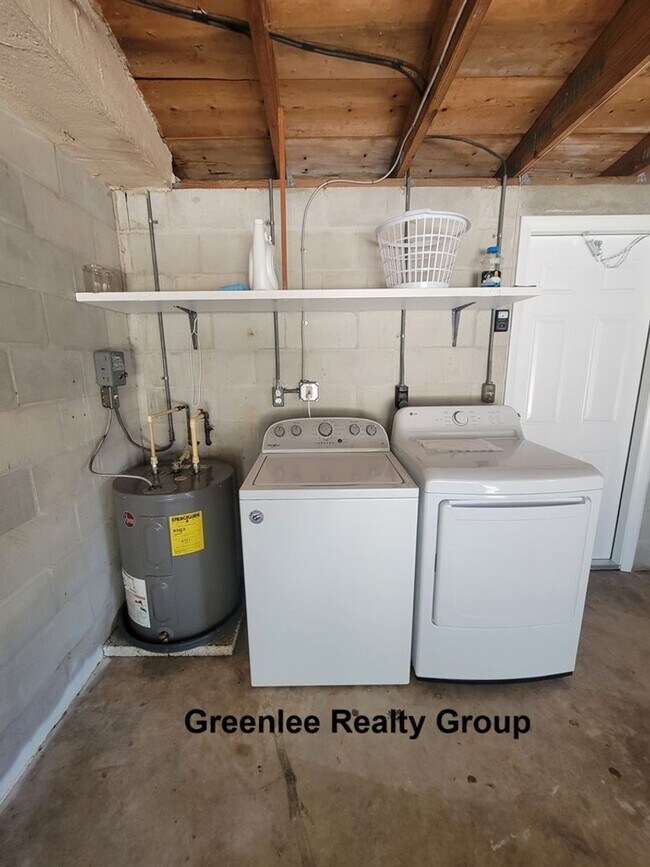 Building Photo - 5800 Madison St