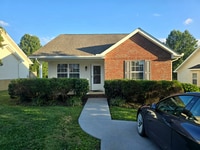 Building Photo - 1908 Heather Lea Dr