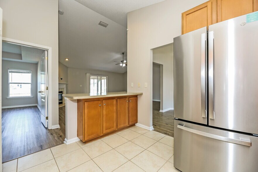 Building Photo - 13919 Ridgewick Dr