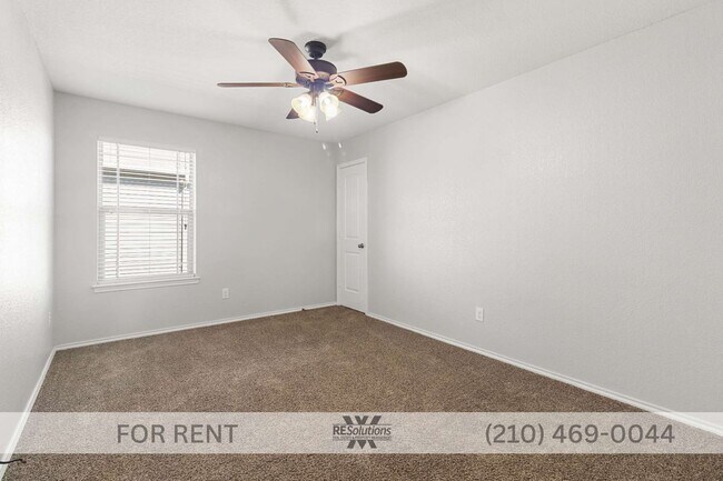 Building Photo - 939 Spello Cir