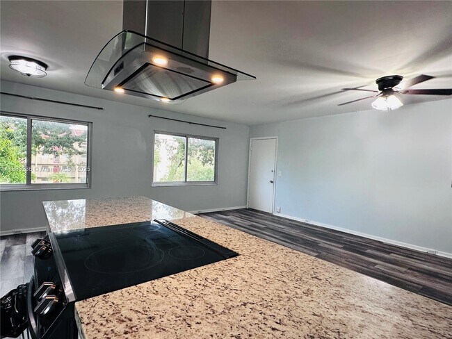 Building Photo - 850 SW 133rd Terrace