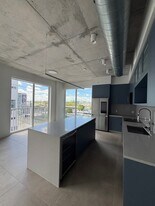 Building Photo - 113 NW 24th St