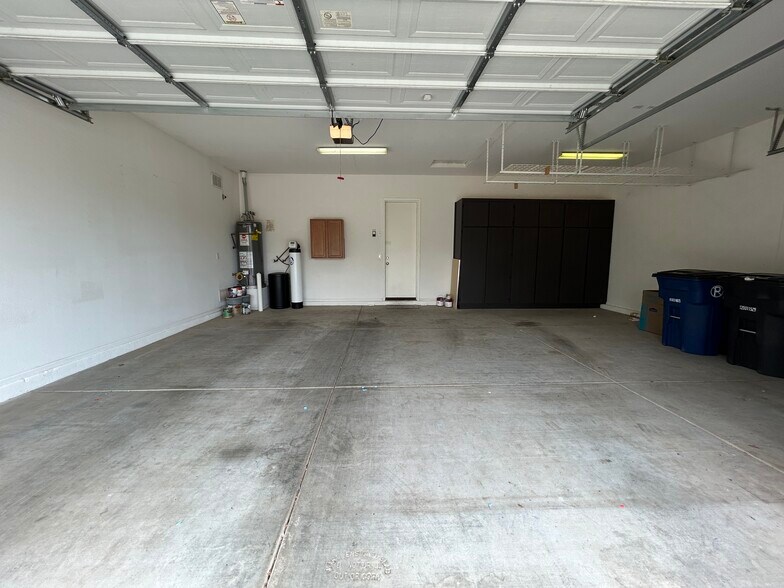 Building Photo - 6234 S Twilight Ct
