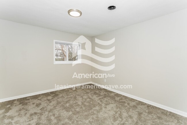 Building Photo - 13341 Herbert Ave