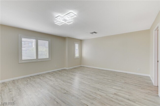 Building Photo - 7256 Sterling Rock Ave