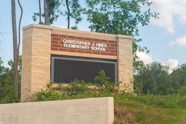 Building Photo - 28156 Graywood Dr