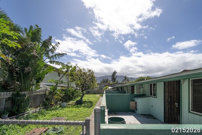 Building Photo - $3000 / 2 Bed / 1 Bath / 1 Parking IN WAIALUA