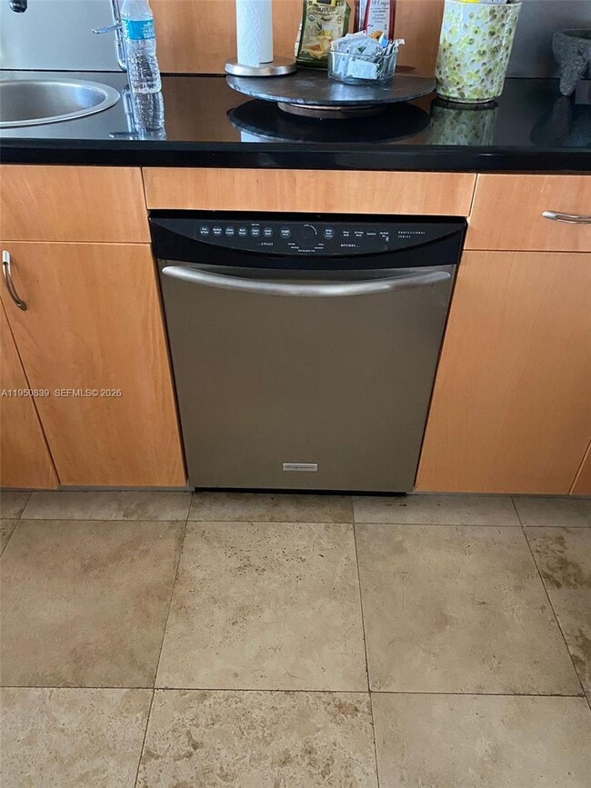 Building Photo - 13499 Biscayne Blvd