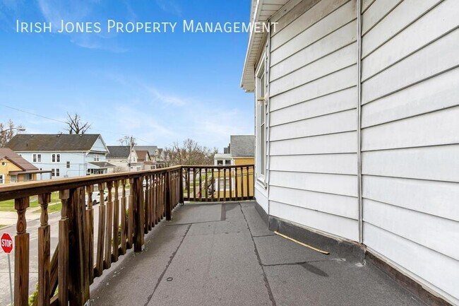 Building Photo - 152 Wildwood Pl