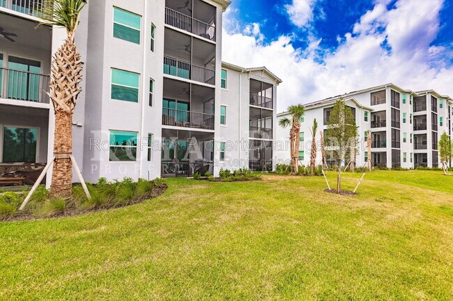 Building Photo - 14141 Heritage Landing Blvd