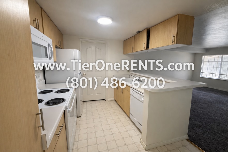 Building Photo - This property offers a no deposit option available for qualified renters!!