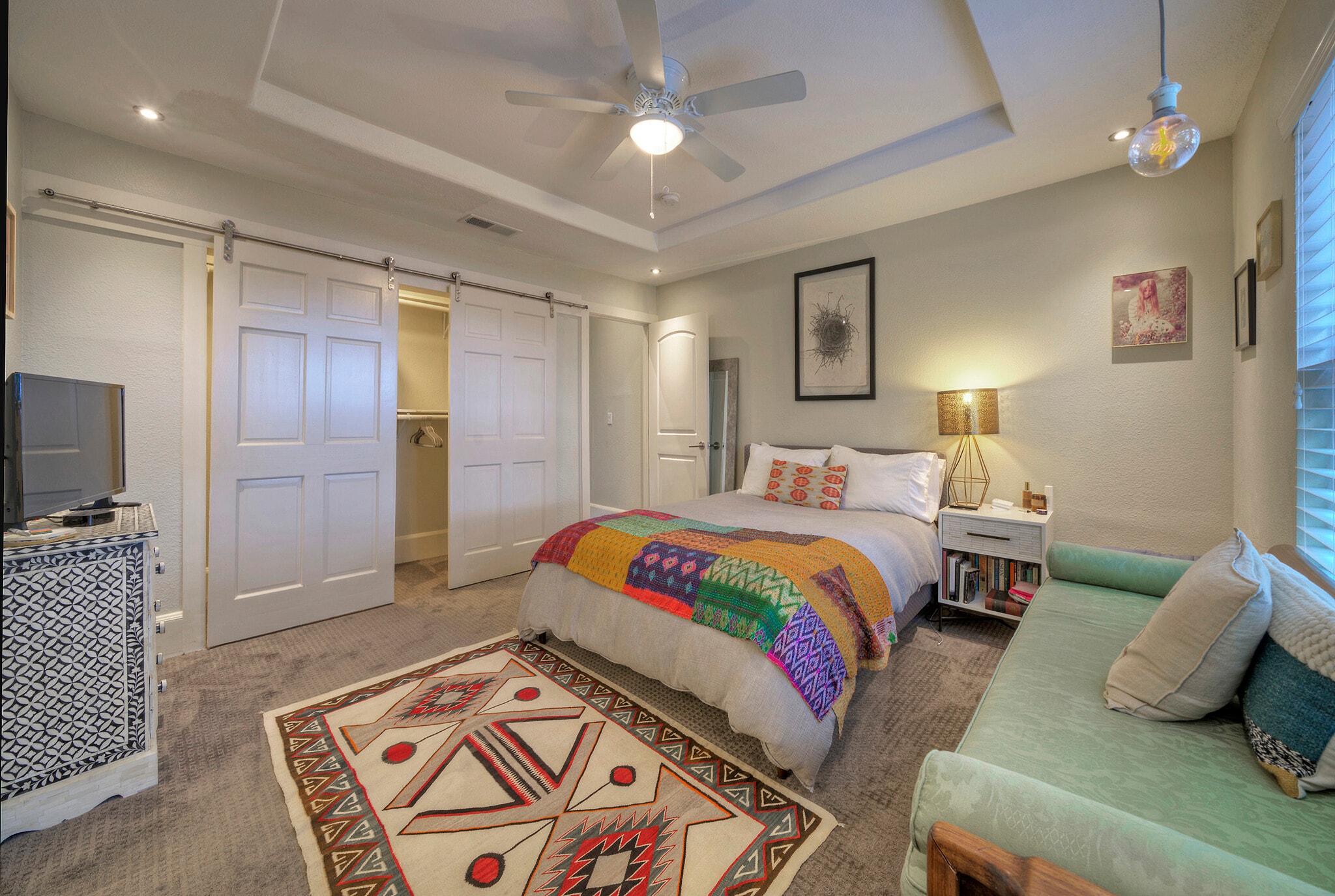 LARGE MASTER SUITE - 3805 southridge dr