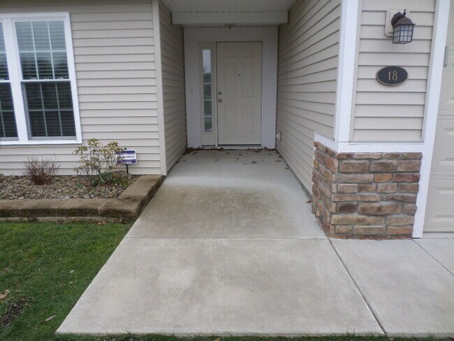 Accessible Entrance and Covered Porch - 18 Klines Cv