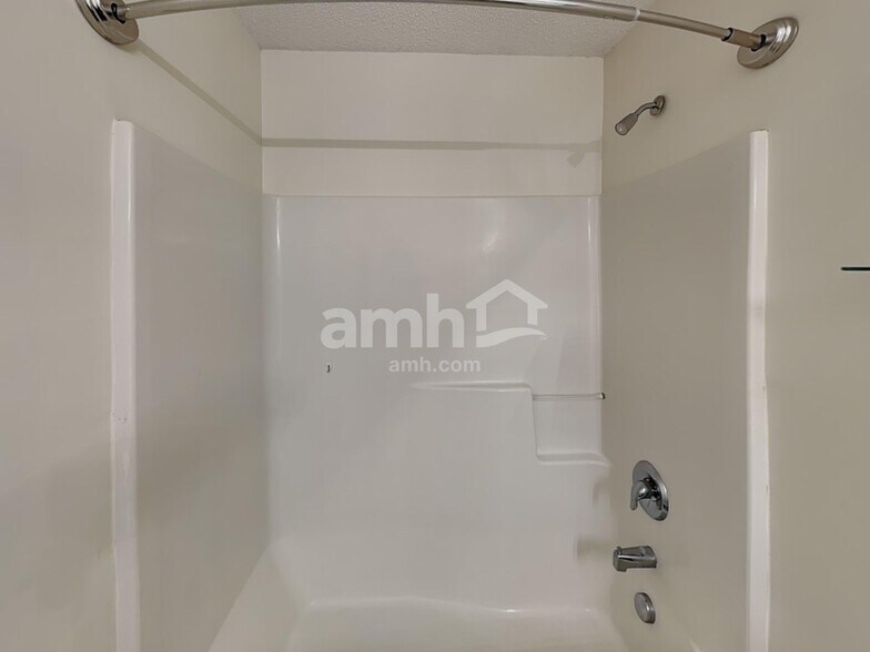 Building Photo - 4227 Owls Perch Dr