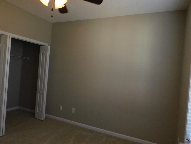 Building Photo - 1307 Loudon Hill Dr
