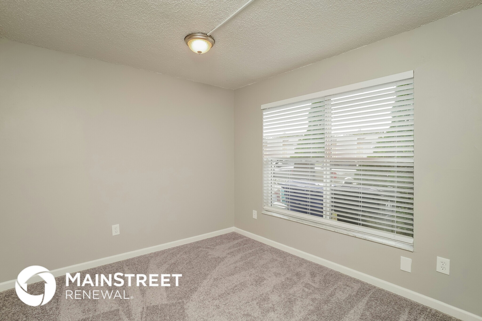 Building Photo - 14206 Village Terrace Dr