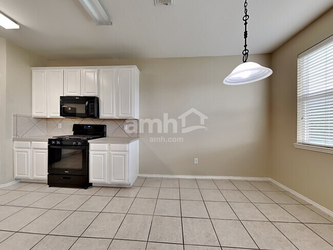 Building Photo - 9136 Belvedere Drive