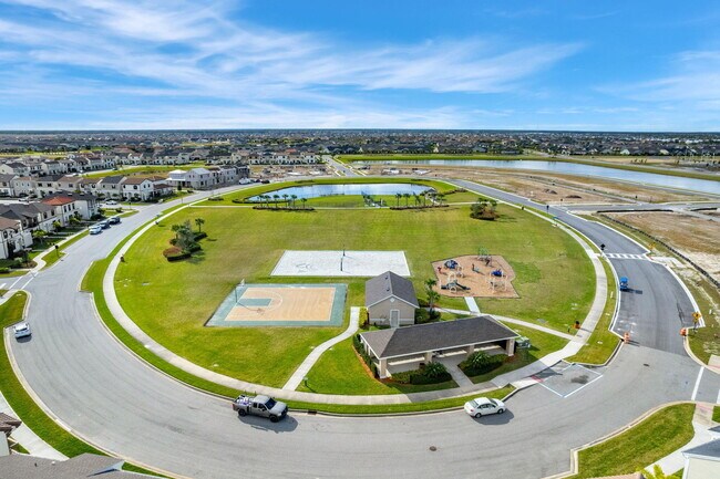 Building Photo - 8130 Allure Dr