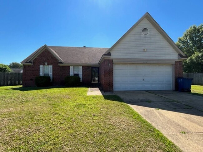 Primary Photo - Renovated 3 Bedroom 2 Bath Home with 2 Car...