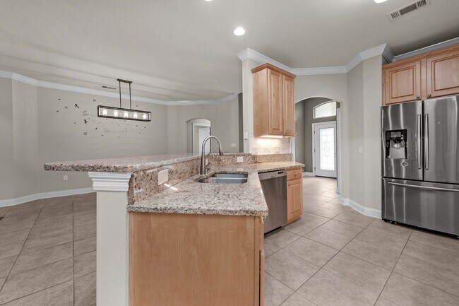 Building Photo - Luxury Living with Saltwater Pool, Florida Room & Generator