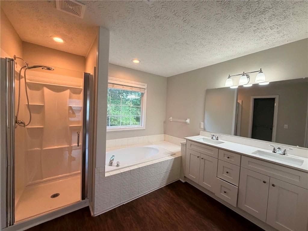 Building Photo - 2845 White Blossom Ln