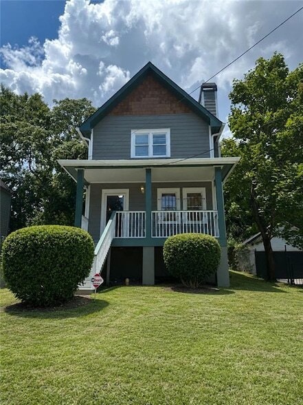 Building Photo - 685 Garibaldi St SW